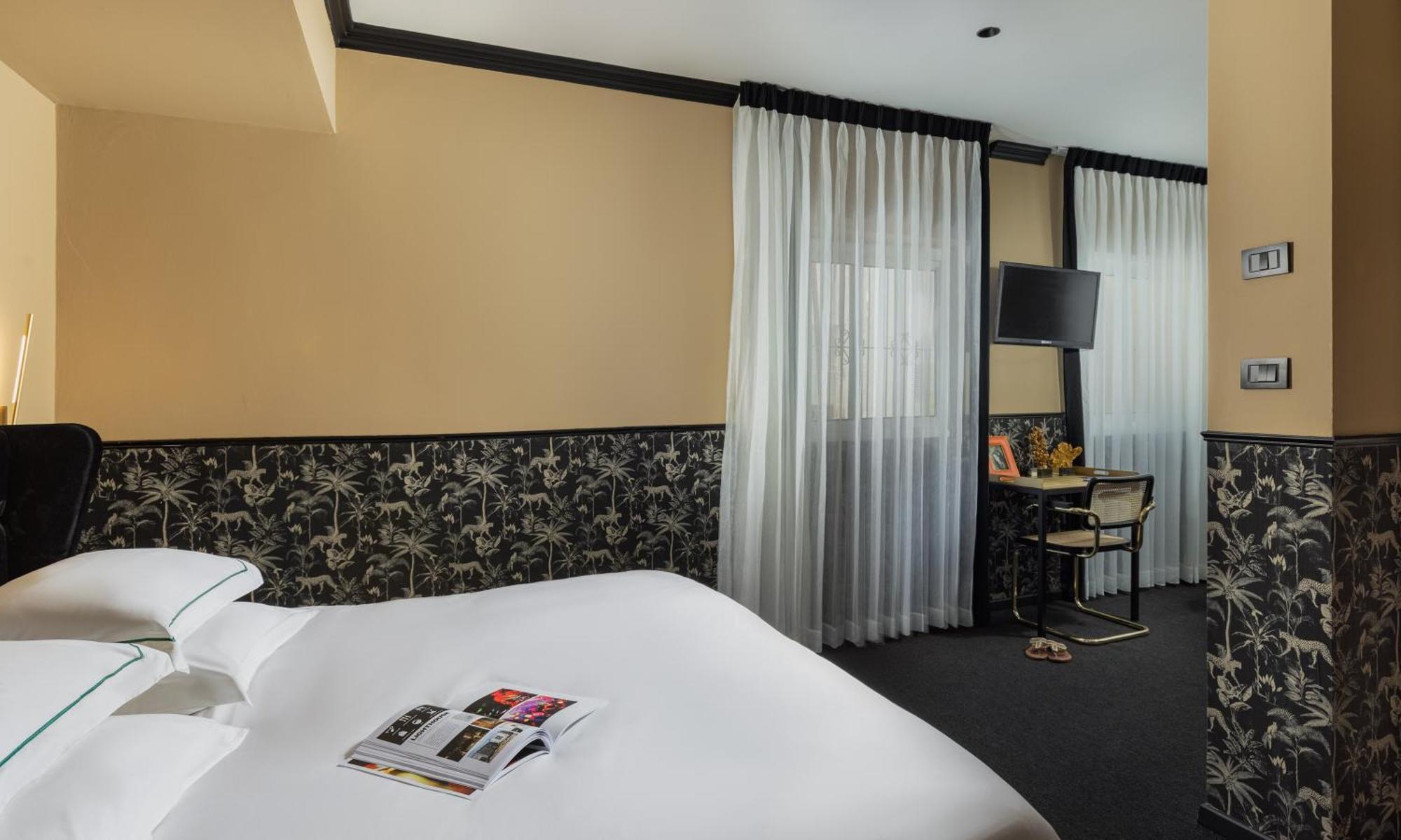 Beach Hotel By Zvieli Hotels Tel Aviv Room photo